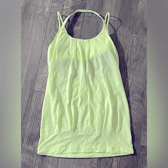 Lululemon size 4 - lime-aid in color tank with built-in bra - Picture 1 of 6